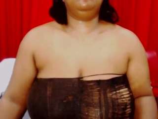 SexyBustyBoobs87