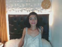 Mi nombre es Daniela, tengo 19 años, soy colombiana, soy una colombiana muy traviesa y con muchas ganas de conocer gente, de hacer y aprender de todo quiero ser tu chica complaciente, no tengo limites porque soy muy curiosa.