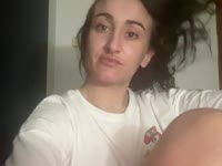 Je suis une femme sensuelle, naturelle et très joueuse. J’adore créer une vraie connexion avec ceux qui viennent me voir, discuter, flirter et faire monter la température doucement… J’aime prendre le temps de découvrir tes envies et te faire passer un moment inoubliable. Si tu cherches une femme vraie, coquine et attentive, tu es au bon endroit