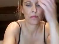D humeur toujours joviale et coquine, nous pouvons passer d agréable moment seulement a discuter ou s exiter. Je suis assez joueuse et mon regard ne laisse personne indifférent.