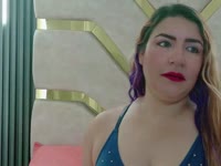 Me encanta la seducción, hacer el amor con deseo viendo como pones esa polla dura con solo mirar mi cuerpo y como te seduzco, amo la mamada y la penetracion profunda