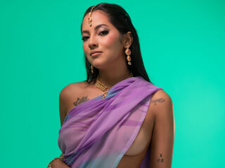 extreme webcam video AnoukChopra