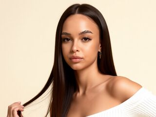 hot cam girl masturbating with vibrator KevaDesrocher