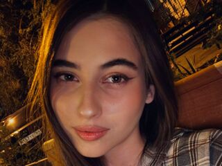 babe LeiaFrost