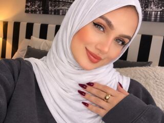 cam girl live cam LuciaLyone