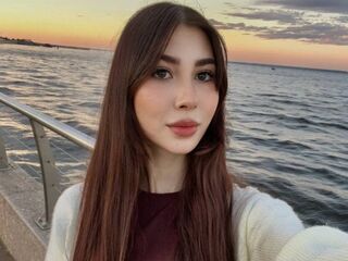 naked webcamgirl picture SadeLazcano