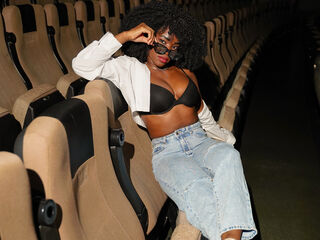 camslut masturbating SerenaGolden