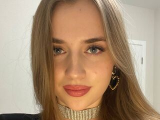 Kinky webcam girl SonyMiller