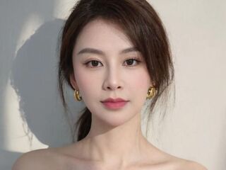 striptease cam XiaoJuan