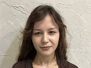 fingering camgirl YokoLisa