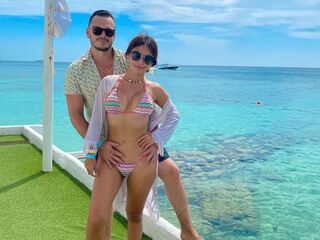 streaming live cam LyndaAndAntony