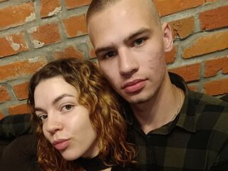 couple voyeur web cam MaxAndEva