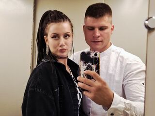 hot naked camcouple NadiNicolas