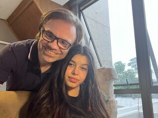 camgirl anal cam sex ViktorAndPenny