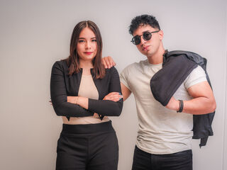 naked couple with live cam ZaymonAndYork