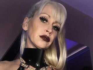 bizarre fetish video chat DajanaBlack