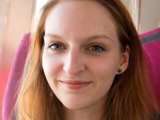 domina web cam photo NoorAli