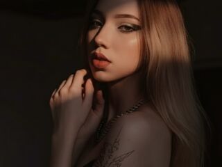 bdsm camgirl live chat ValkaRosselli