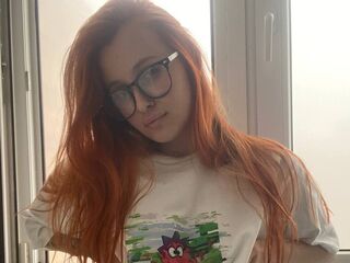 free nude cam AdelFunn