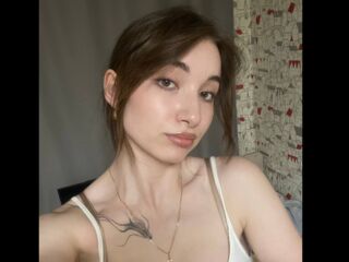 sexy webcamgirl AdelinaBlis