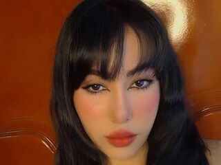 cam girl showing tits AlannaBliss