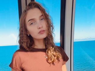 live chat room AlbinaFichtner