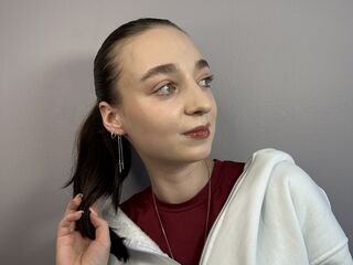 cam girl masturbating with vibrator AldaDumpert
