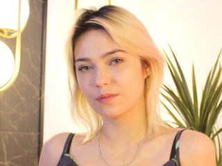 cam girl chatroom AlysiaBennet