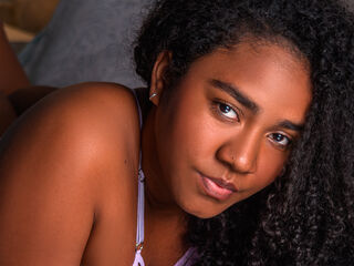 webcam babe chat room AmaraRuiiz