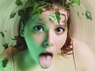 beautiful webcam girl AmarisLeroy
