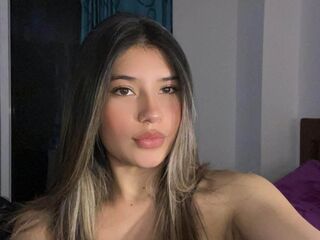 camgirl playing with dildo AmberExpocito