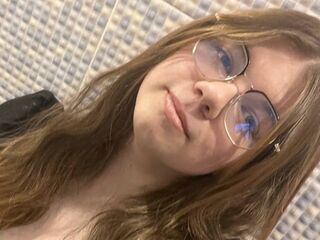 beautiful girl AminaBlooms