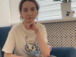 webcam babe chat room AmyCoxe