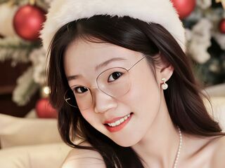 camslut fingering shaved pussy AmySabella