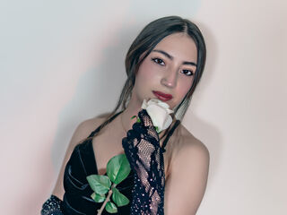 chat room live sex cam AnnieFerrea