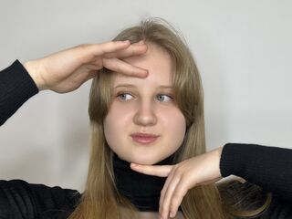 chat room cam ArmindaMerry