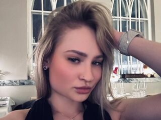 fingering girl chatroom BarberaWesterman
