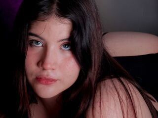bedroom live webcam BiancaField