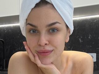 camwhore masturbating BriGarcia