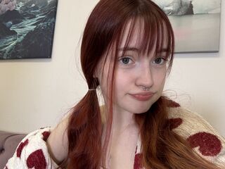 topless camgirl BritanyLast