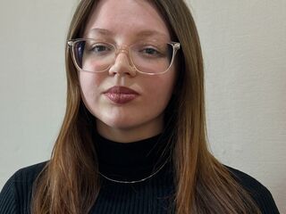 live sex cam BrittanieLiles