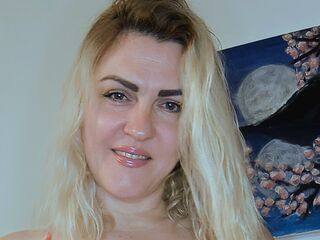 naked webcam girl CandanceSmith