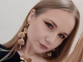 webcam babe chat room CarolinaEvan