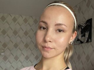 beautiful girlcam CatrinaWakley