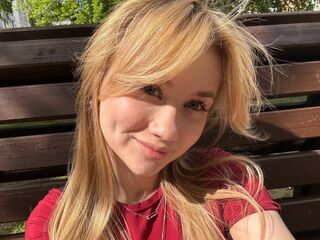 free live cam chat CelestineVale