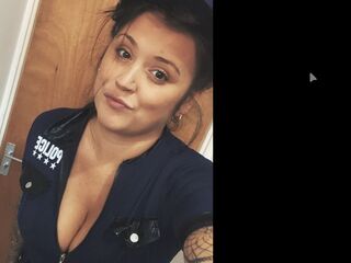 naked cam girl masturbating with vibrator CharlotteSnow