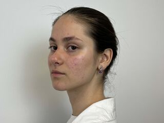 fingering girl chatroom ChrisYurchak