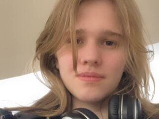 babecam ChristieDemaline