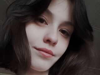 girl topless ChristopherReuth