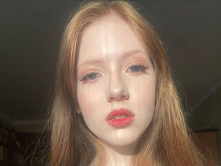 kinky video chat performer ClarisaTaubert